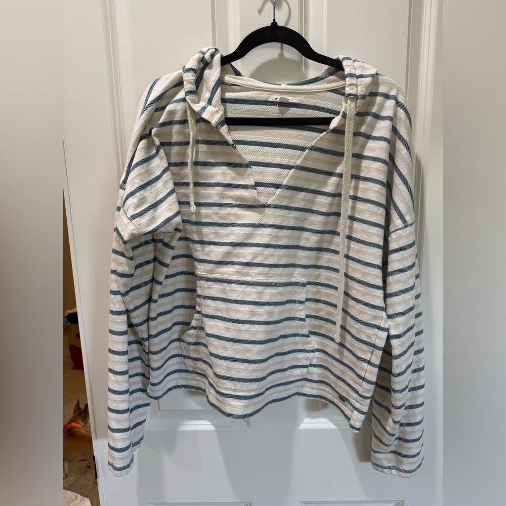 O’Neill pullover
